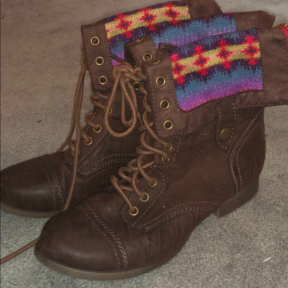 Aztec Pattern Boots